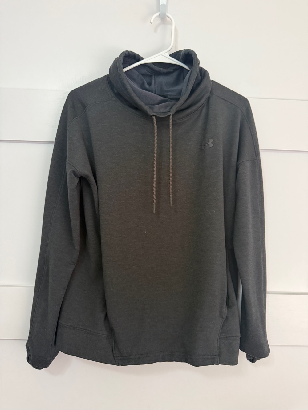 Under Armour Men's Dark Charcoal Cowl Neck Pullover